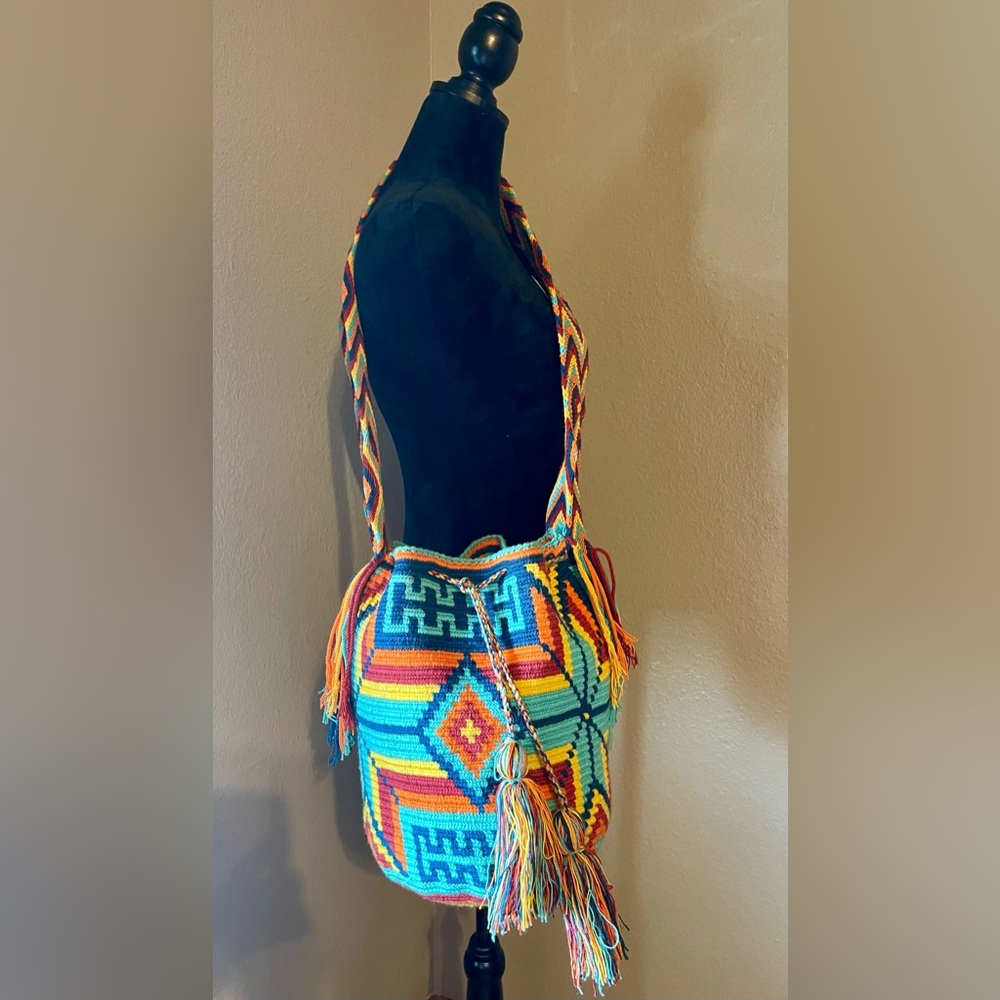 Authentic handwoven Colombian Mochila made by the Wayuu tribe in La Guajira.